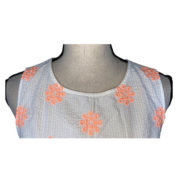 Lilly Pulitzer Lilliana Embroidered Seersucker Top in Cantaloupe.     Size: M - Picture 3 of 6